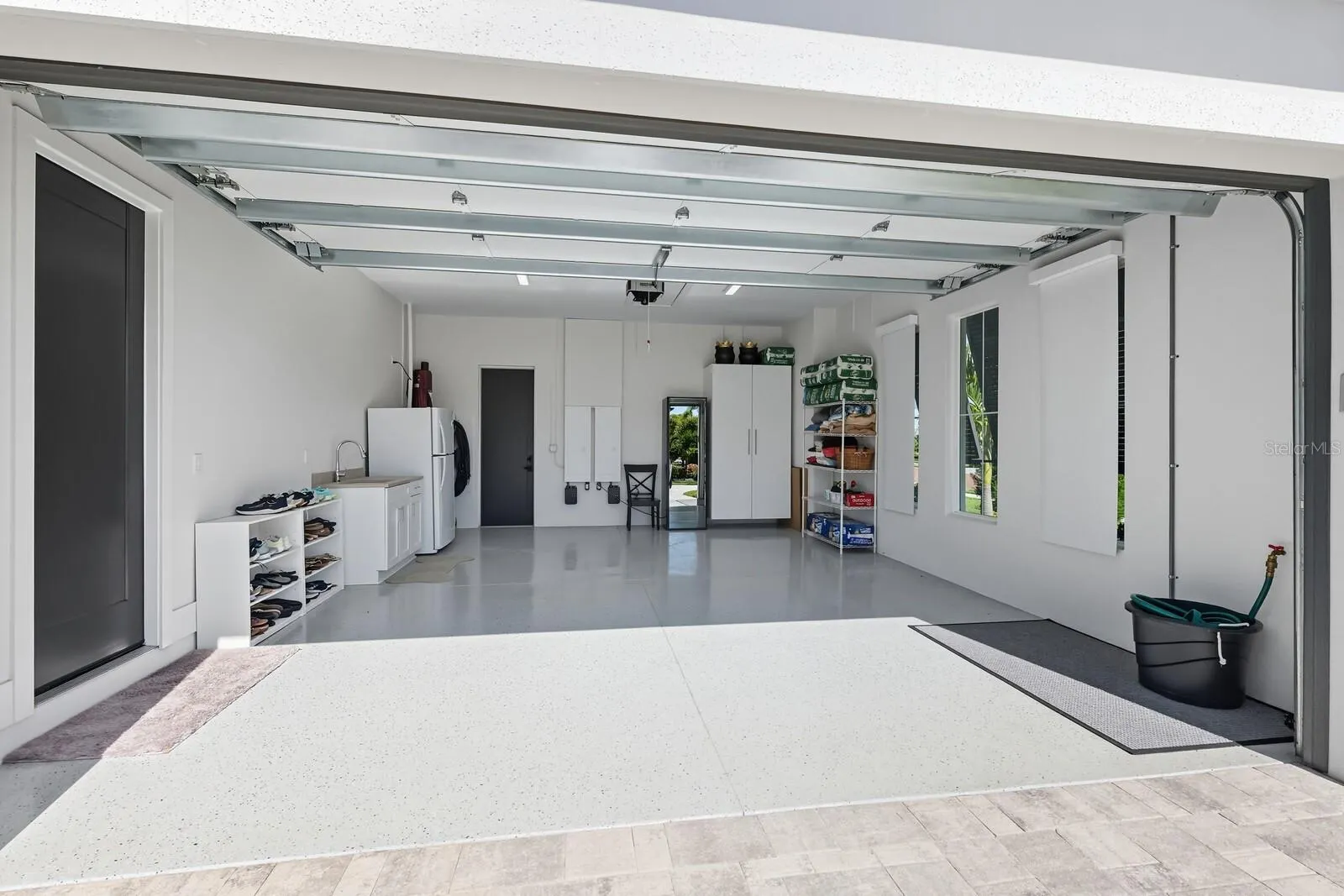 1719 RIO VISTA TER