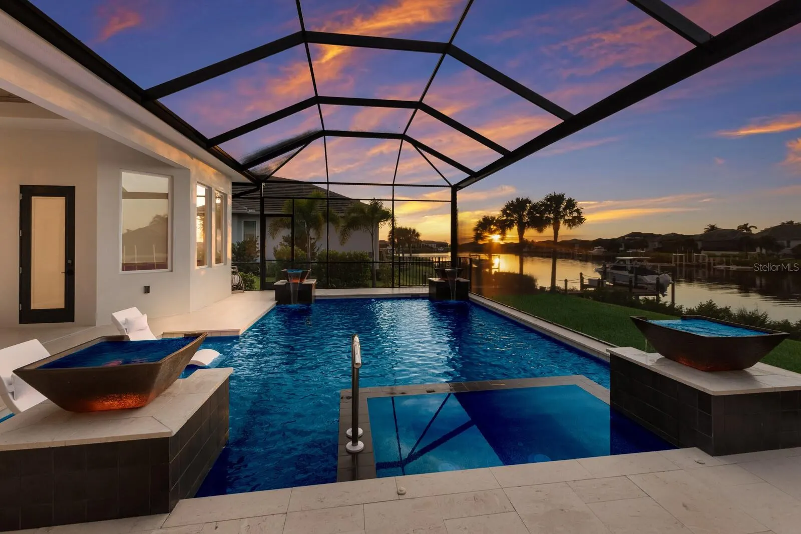 1719 RIO VISTA TER