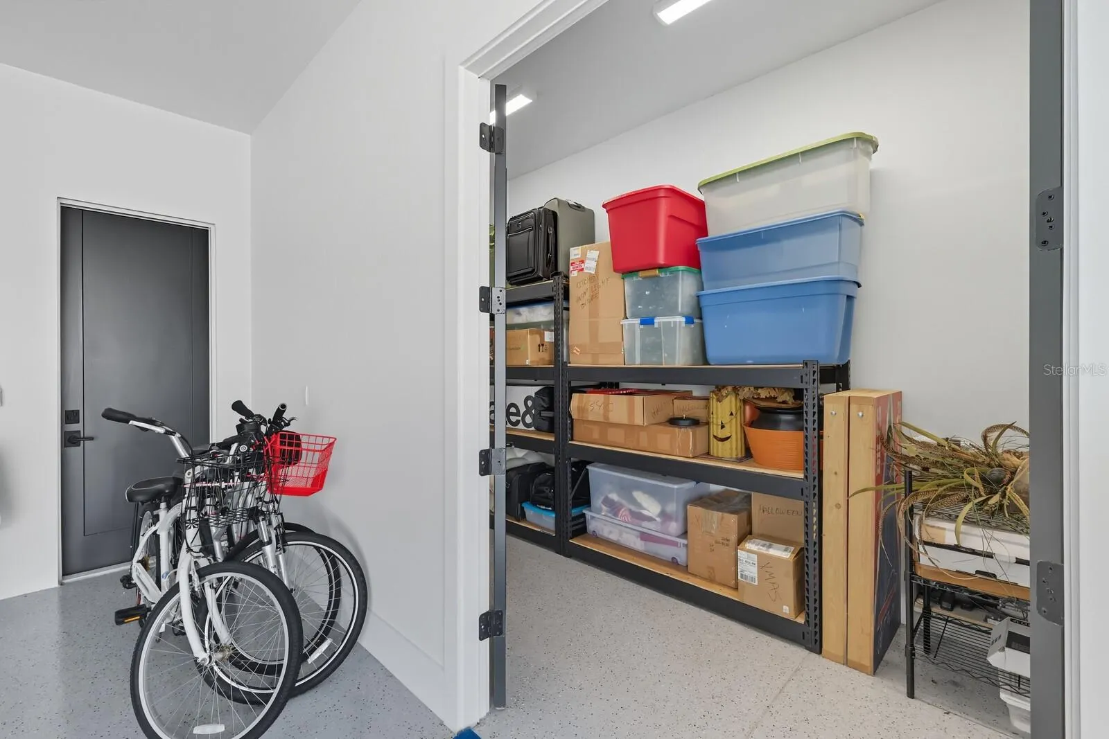1719 RIO VISTA TER