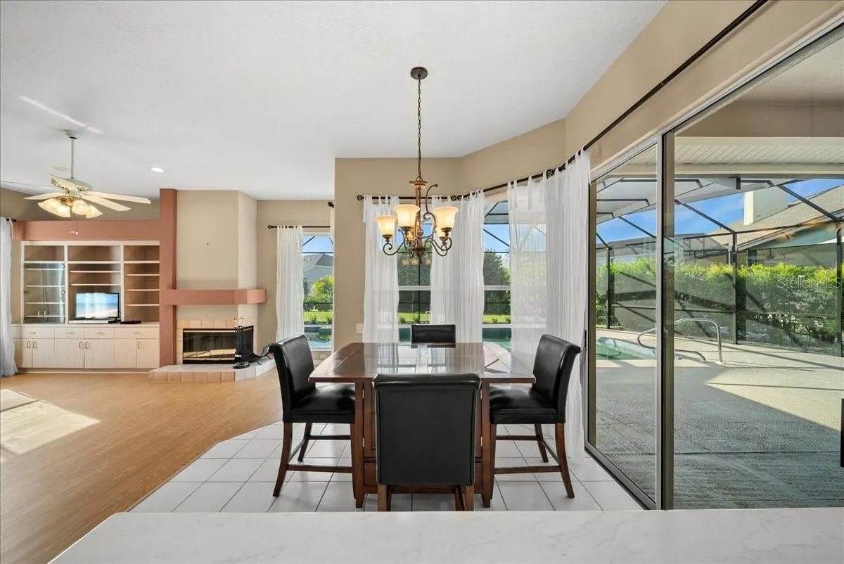 4321 PRESIDENTIAL AVENUE CIR E