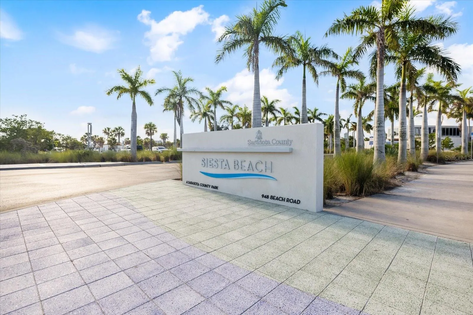 2609 WATERFRONT CIR