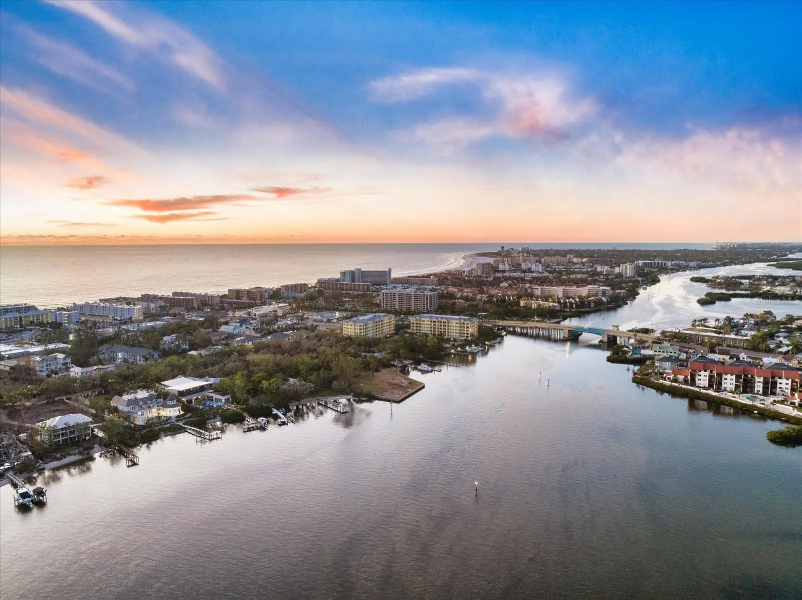2609 WATERFRONT CIR