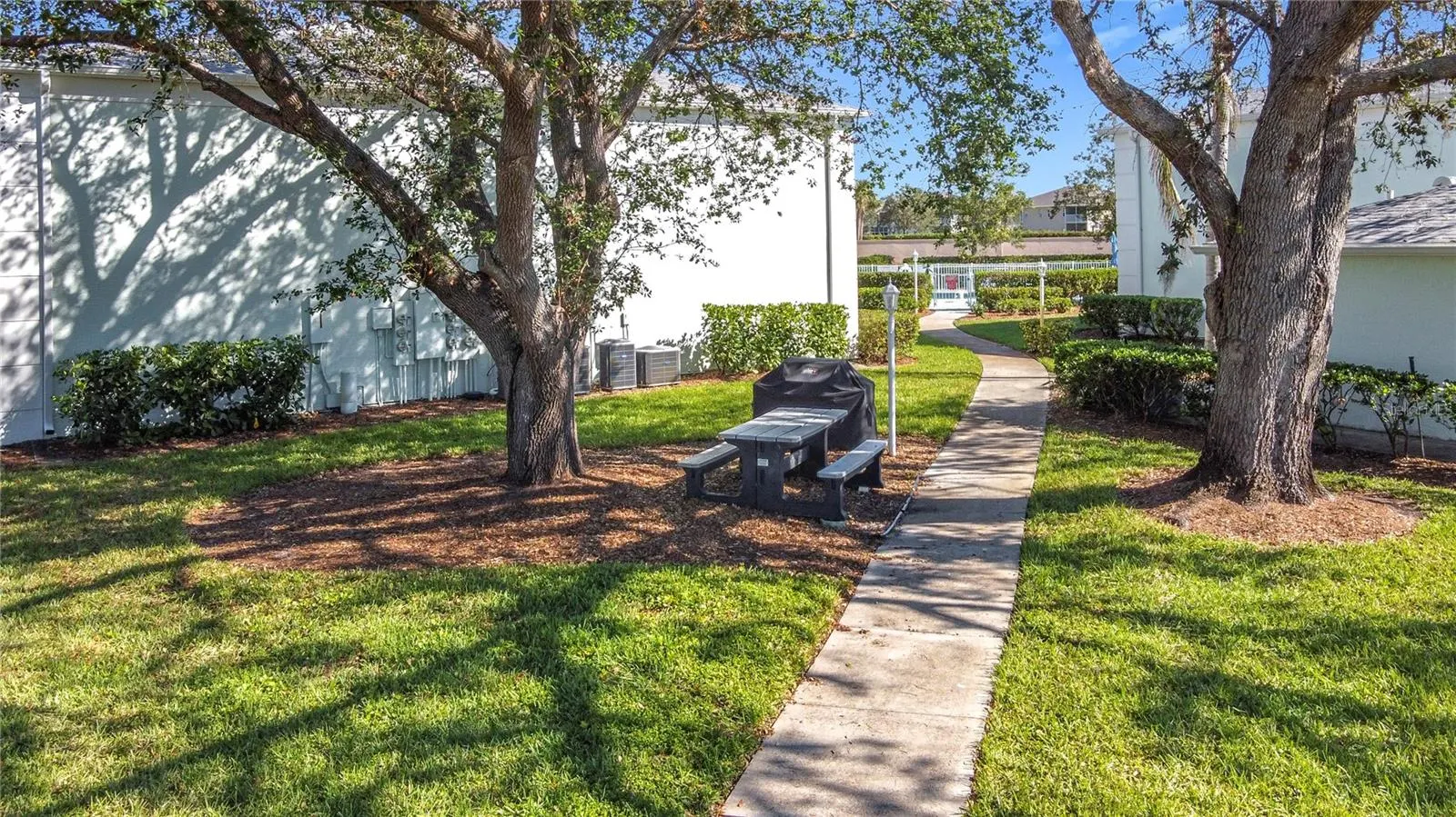 5725 GREENWOOD AVE #6203, #6203