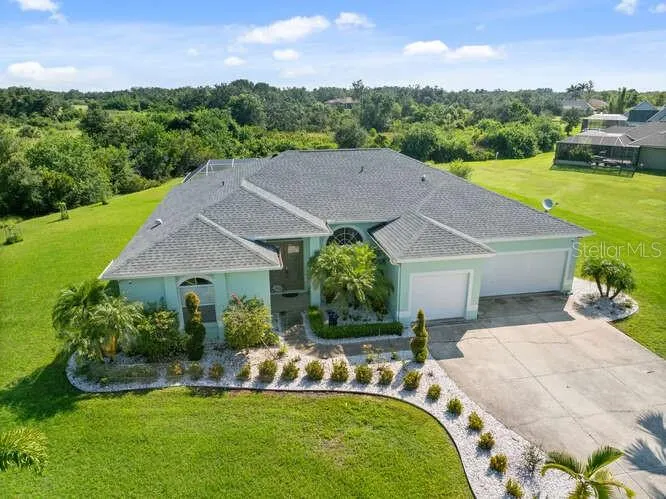 1905 PALM VIEW RD