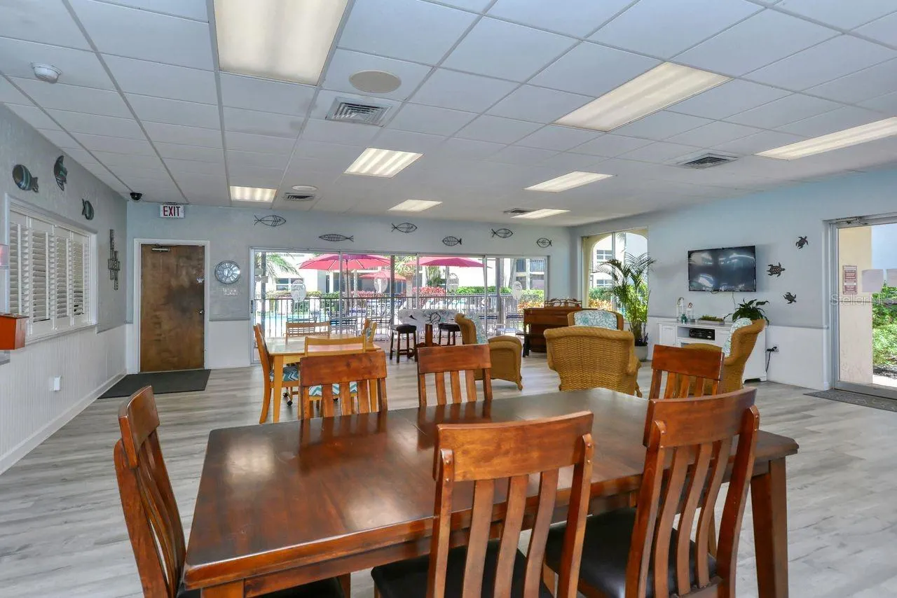 925 BEACH RD #109, #109