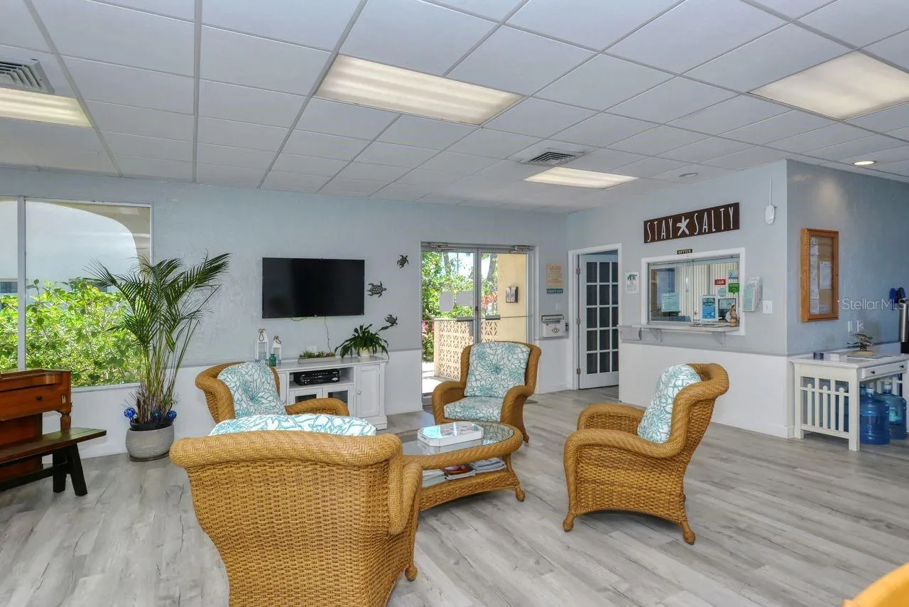 925 BEACH RD #109, #109