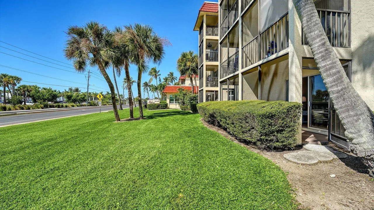 925 BEACH RD #109, #109
