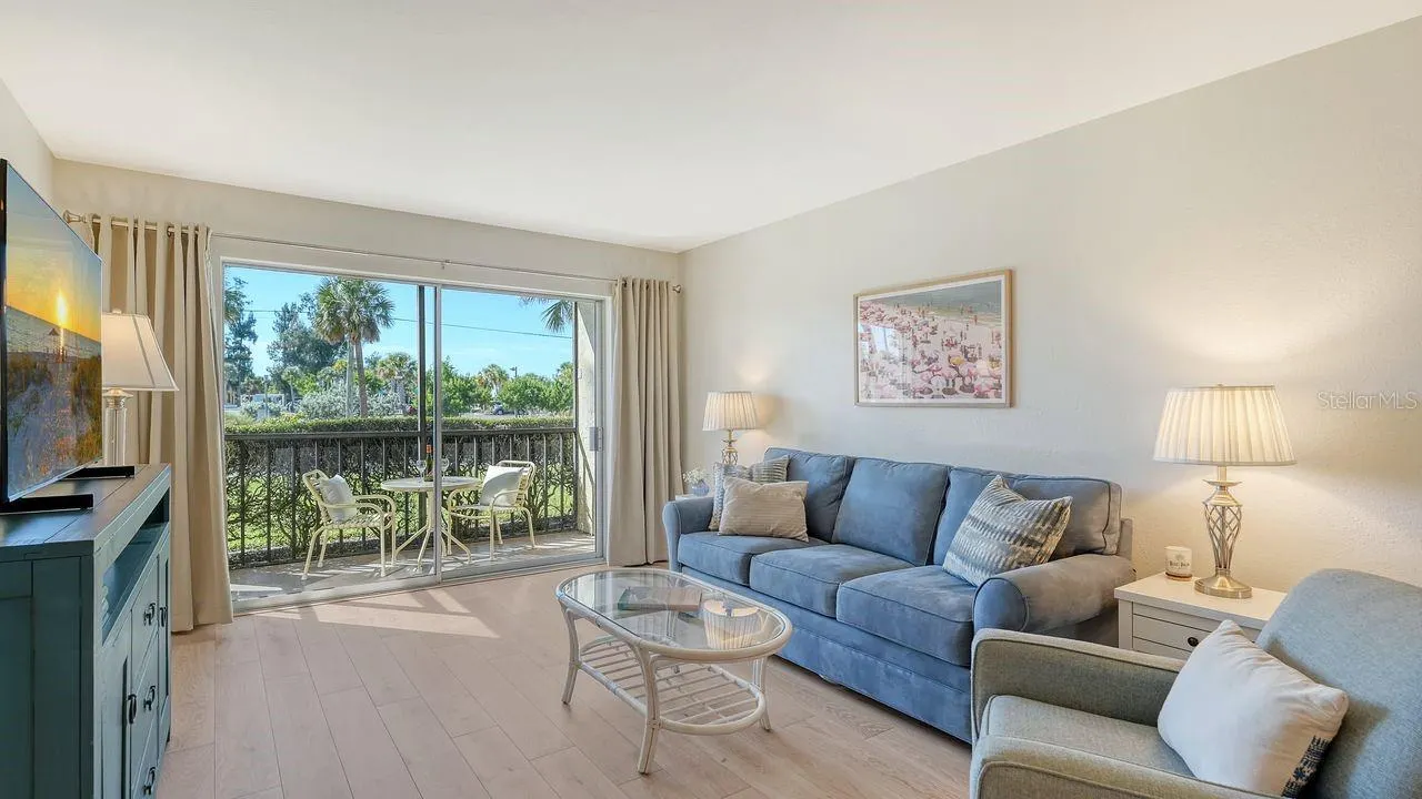 925 BEACH RD #109, #109