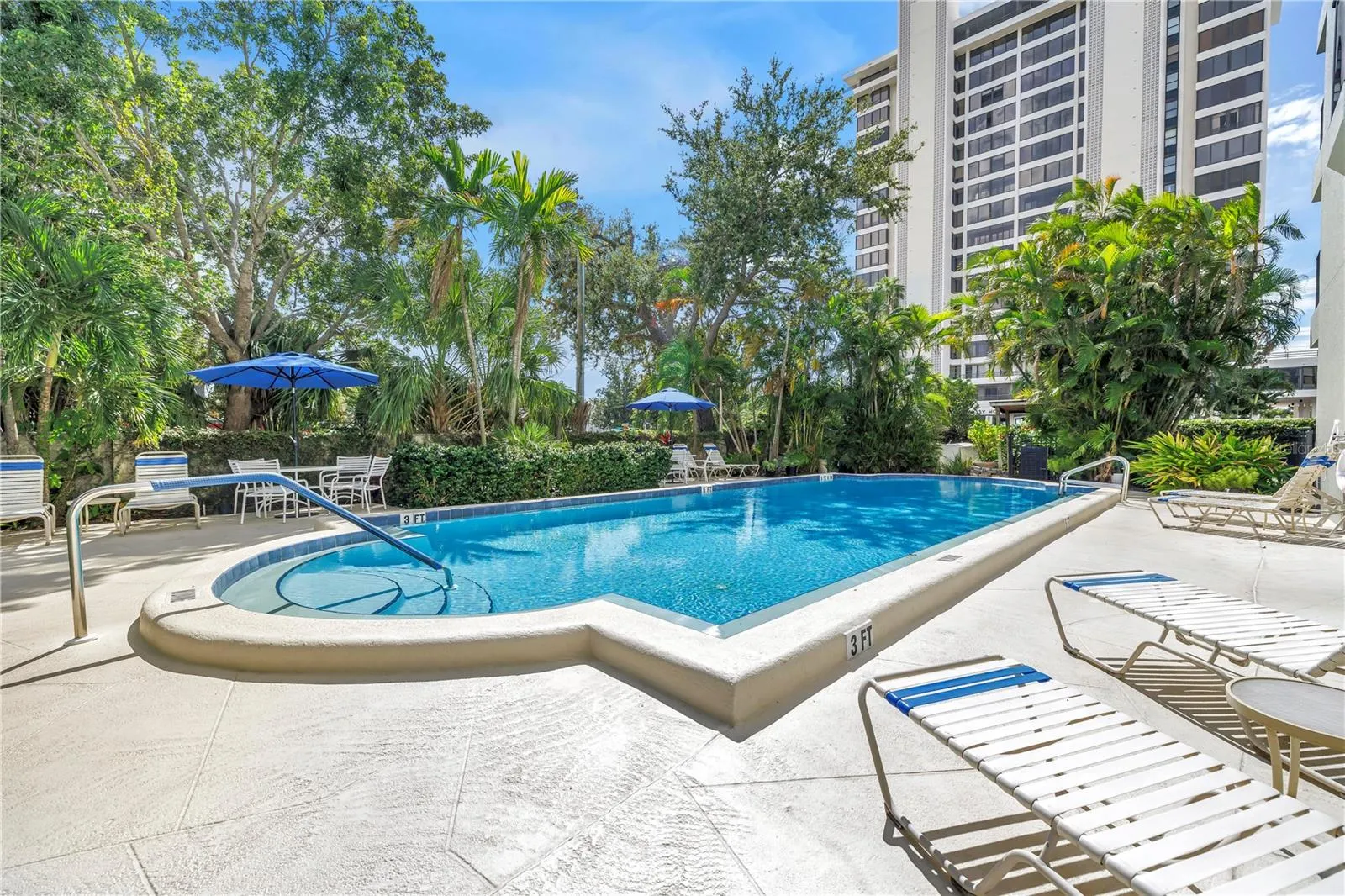 755 S PALM AVE #502, #502