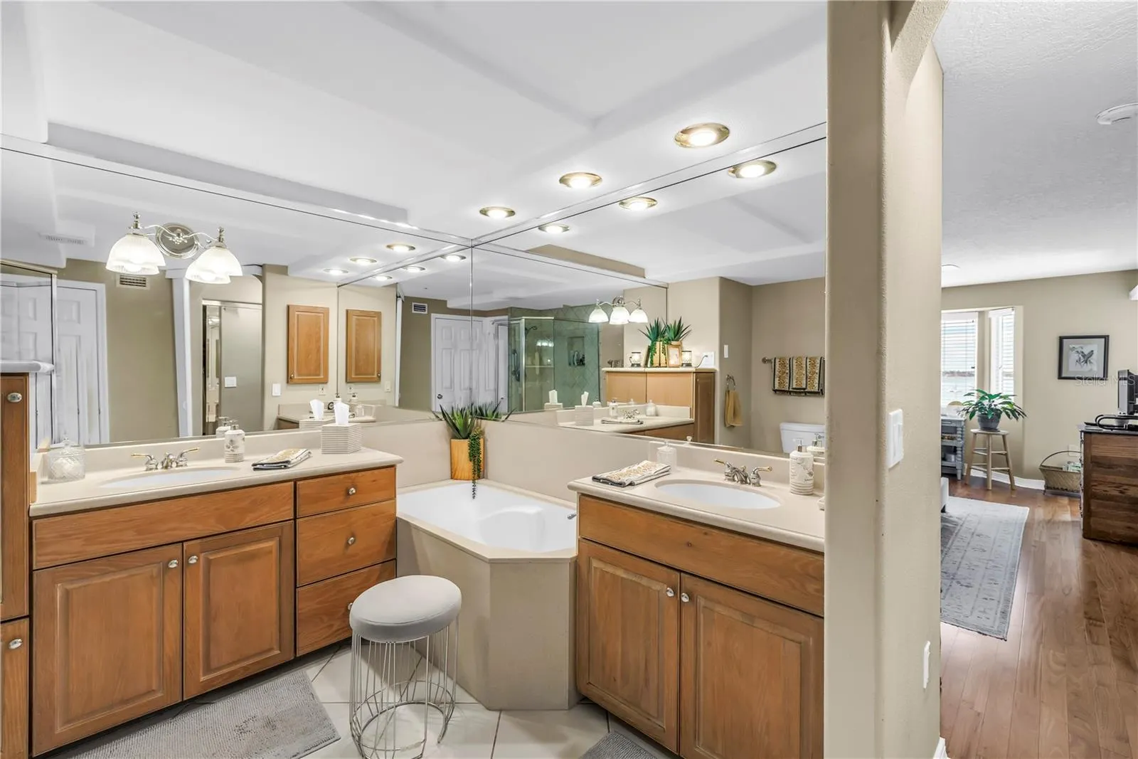 755 S PALM AVE #502, #502