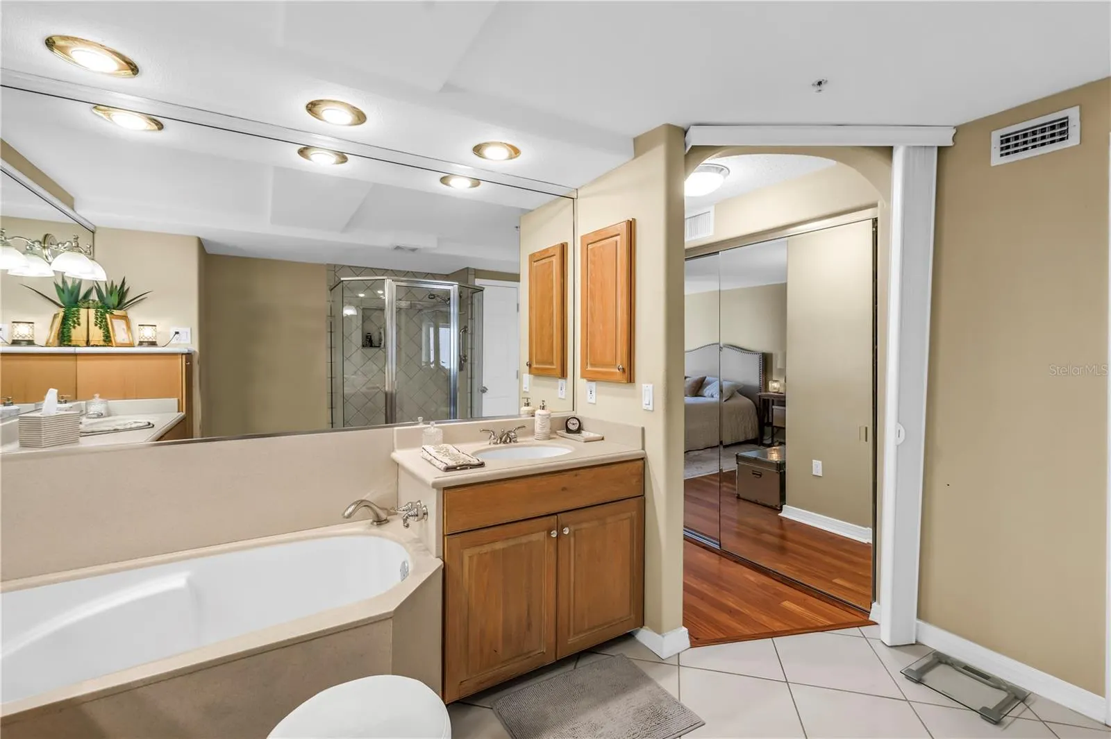 755 S PALM AVE #502, #502
