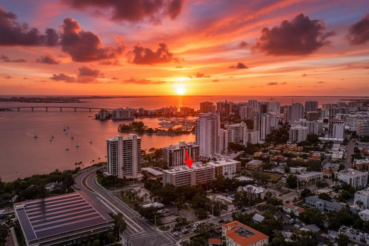 755 S PALM AVE #502, #502