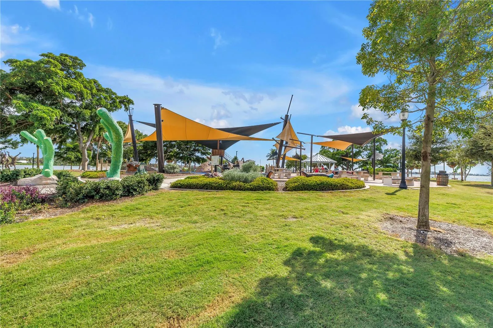 755 S PALM AVE #502, #502