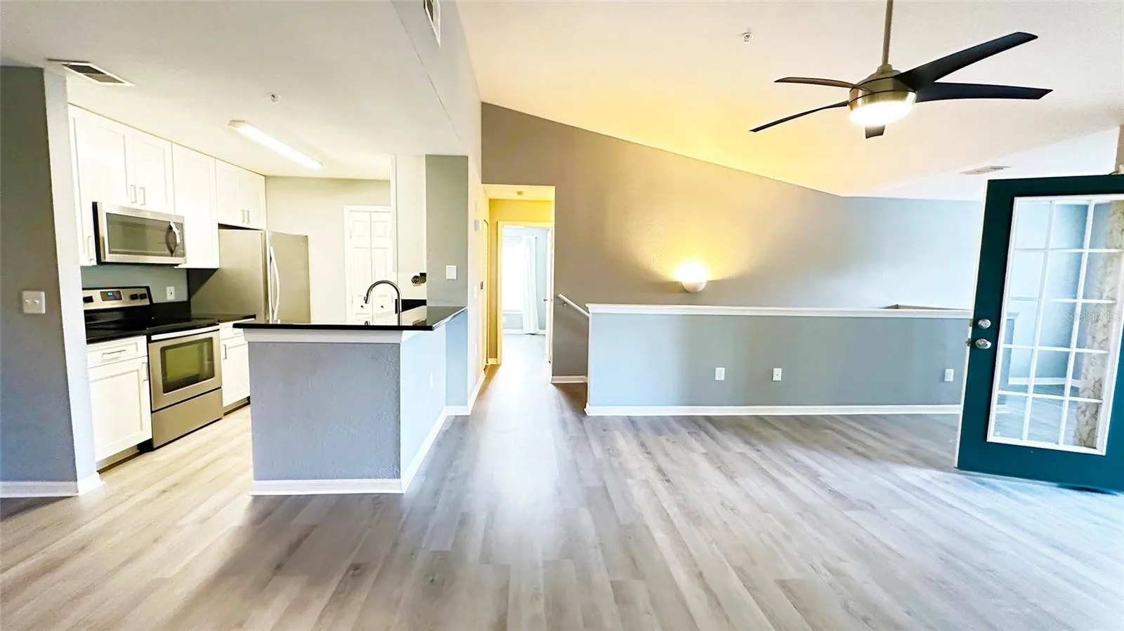 7417 VISTA WAY #208, #208