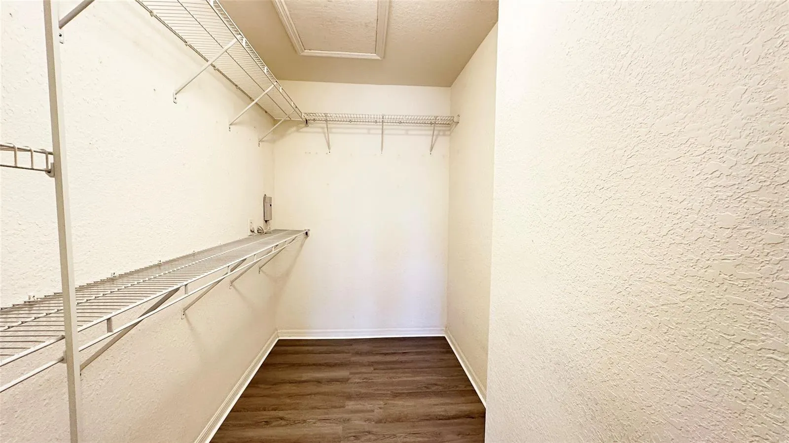 7417 VISTA WAY #208, #208