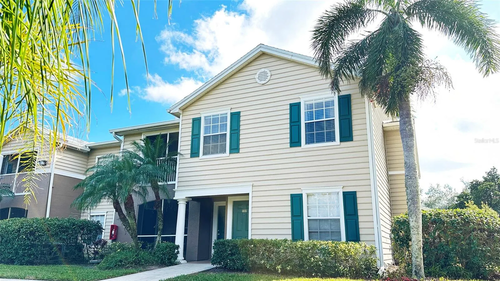 7417 VISTA WAY #208, #208