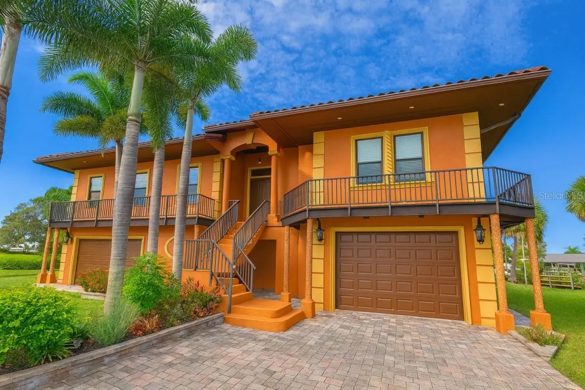 135 TINA ISLAND DR