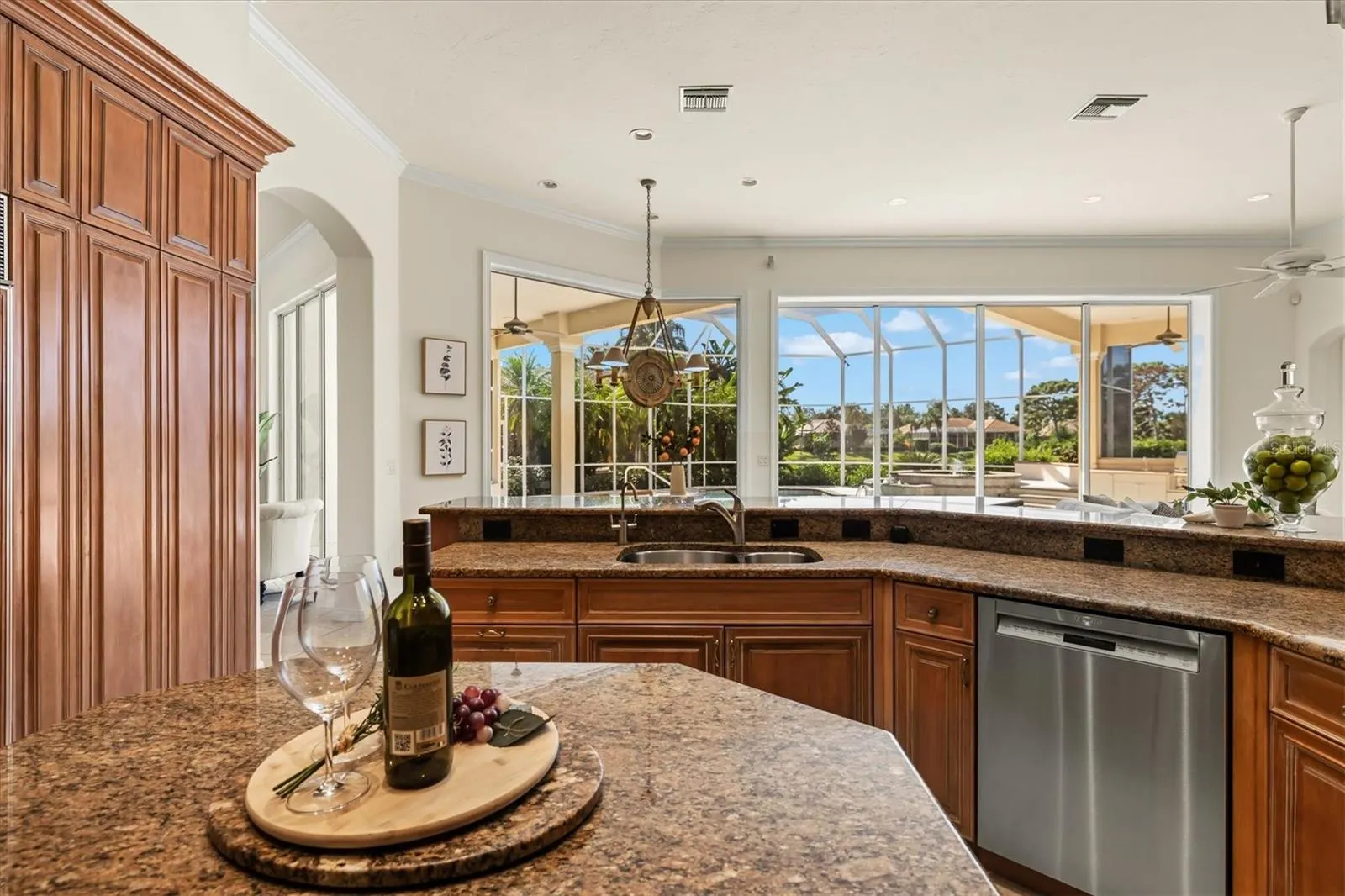 8168 COLLINGWOOD CT