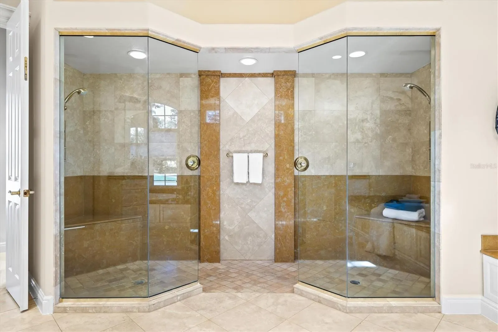8168 COLLINGWOOD CT