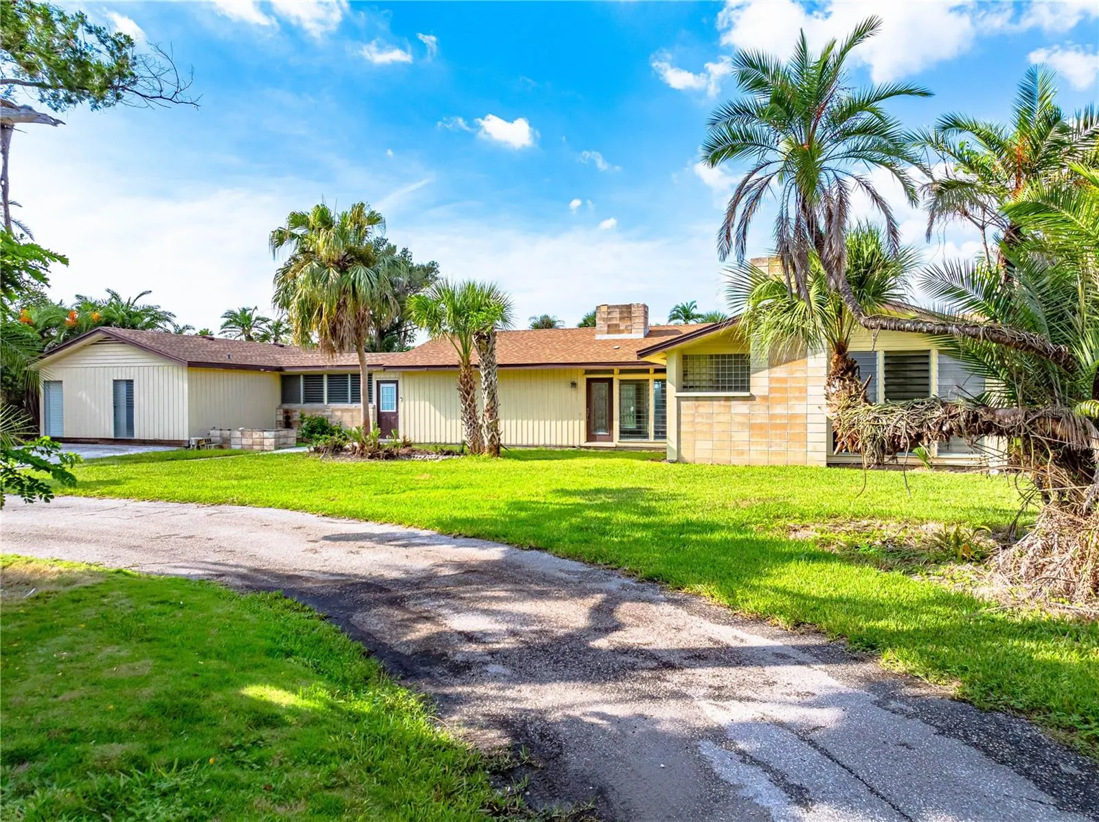 3620 RIVERVIEW BLVD