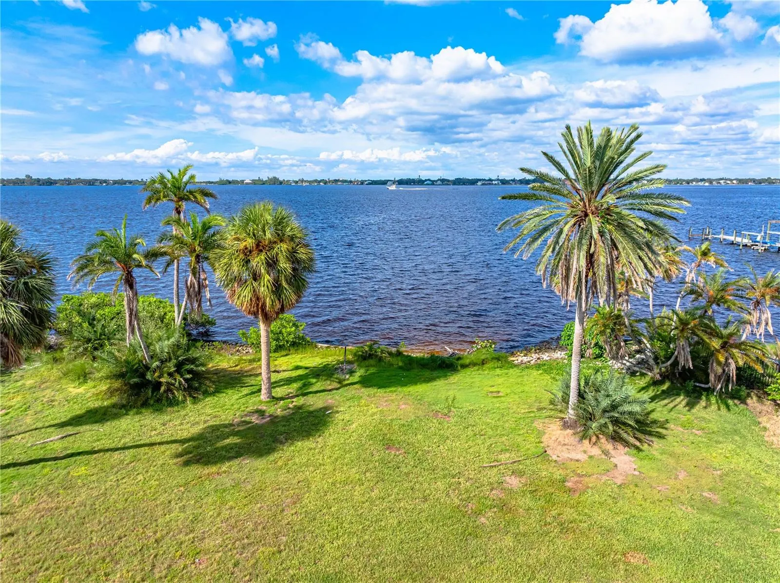 3620 RIVERVIEW BLVD
