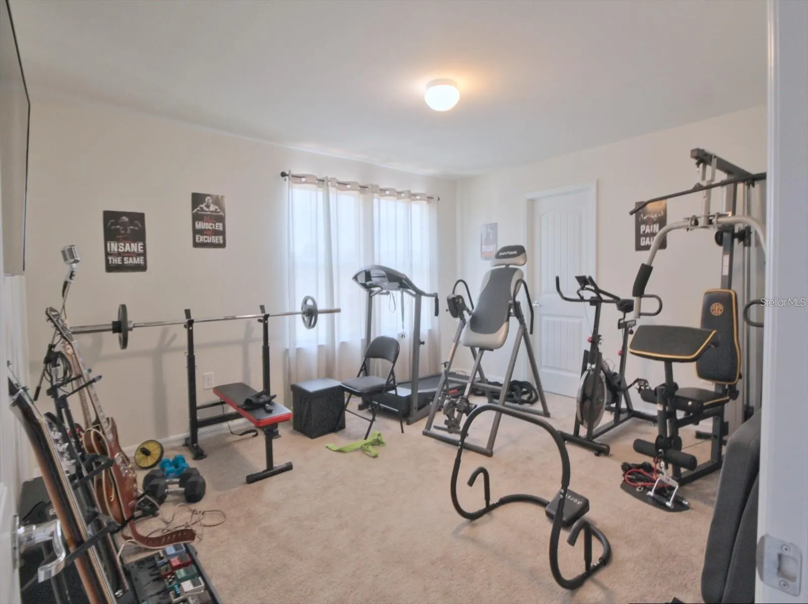 1907 BOTTLEBRUSH WAY