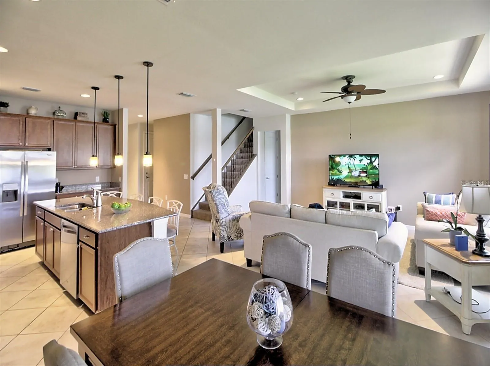 1907 BOTTLEBRUSH WAY