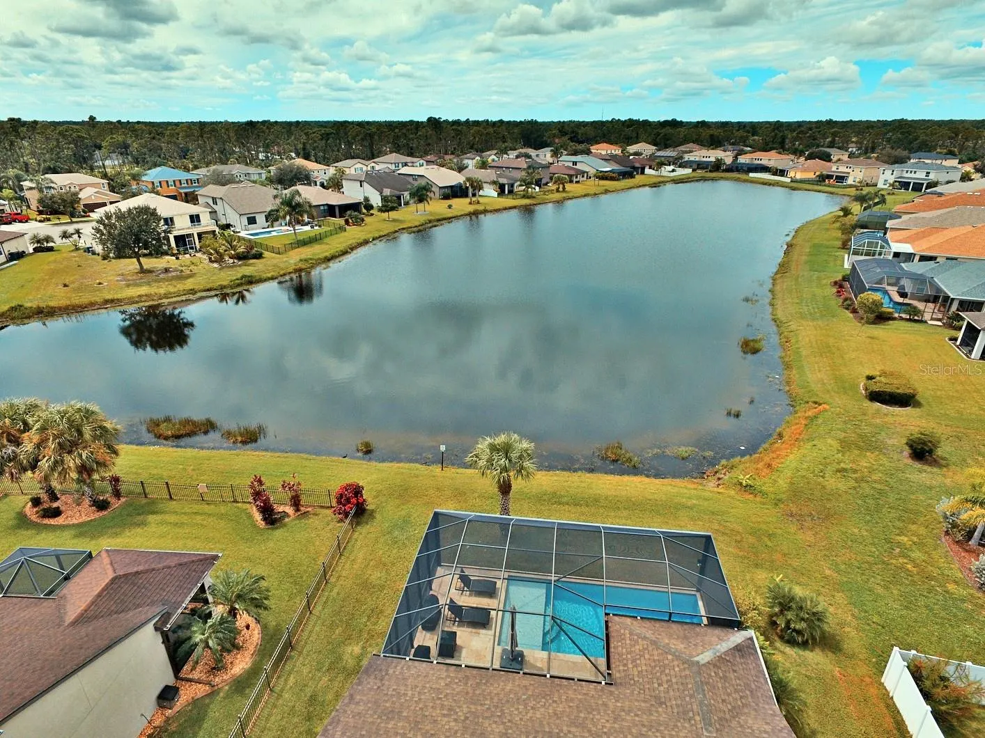 1907 BOTTLEBRUSH WAY