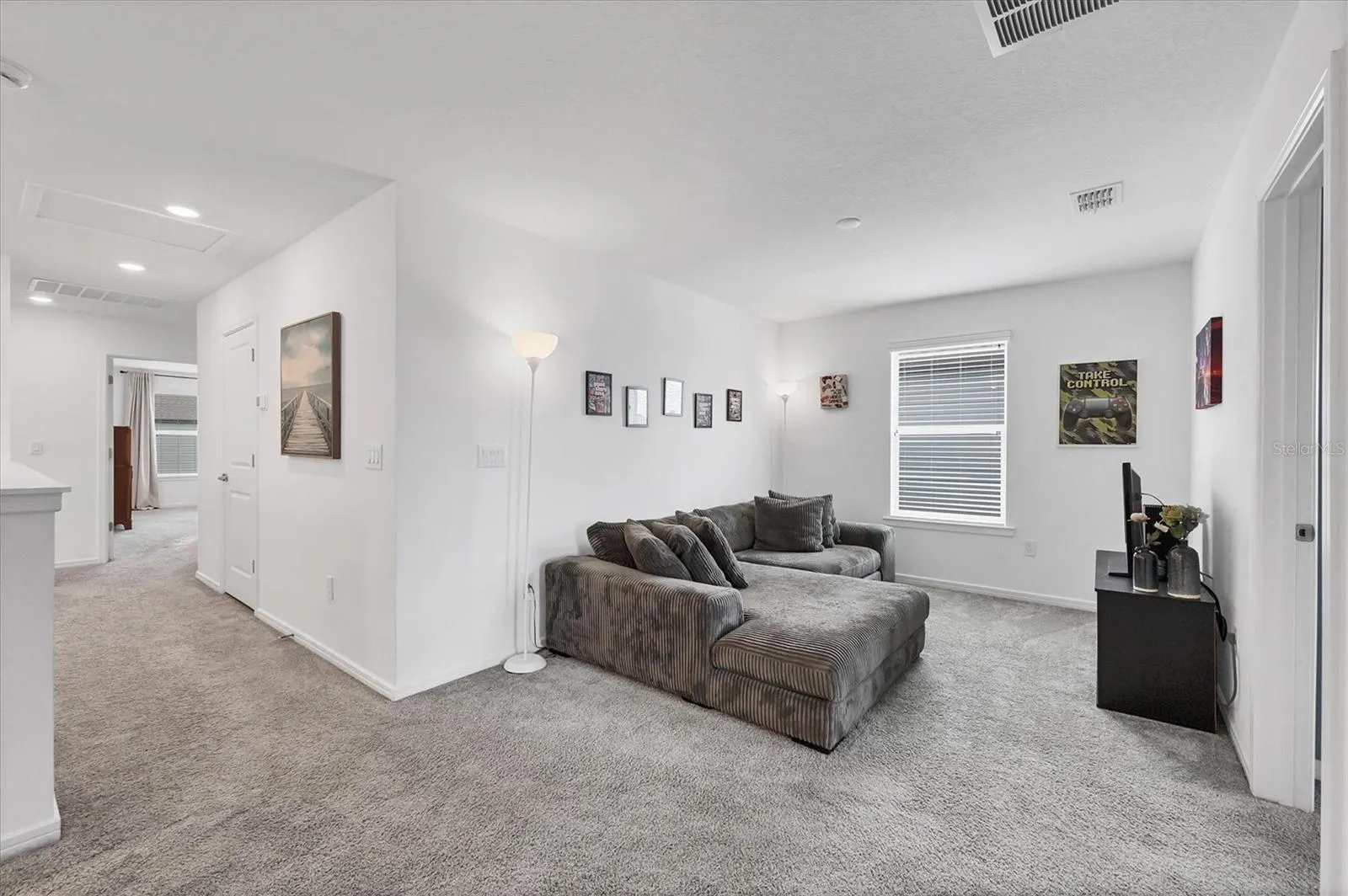 9528 LAMINE WAY