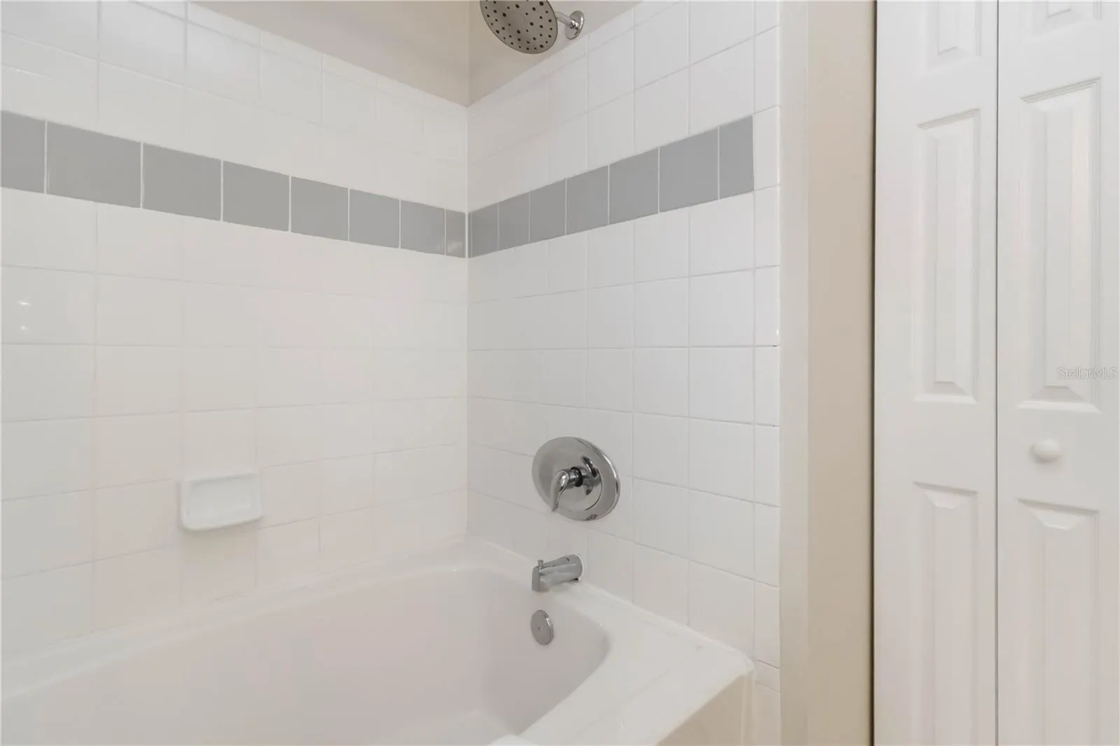 1050 VILLAGIO CIR #107, #107