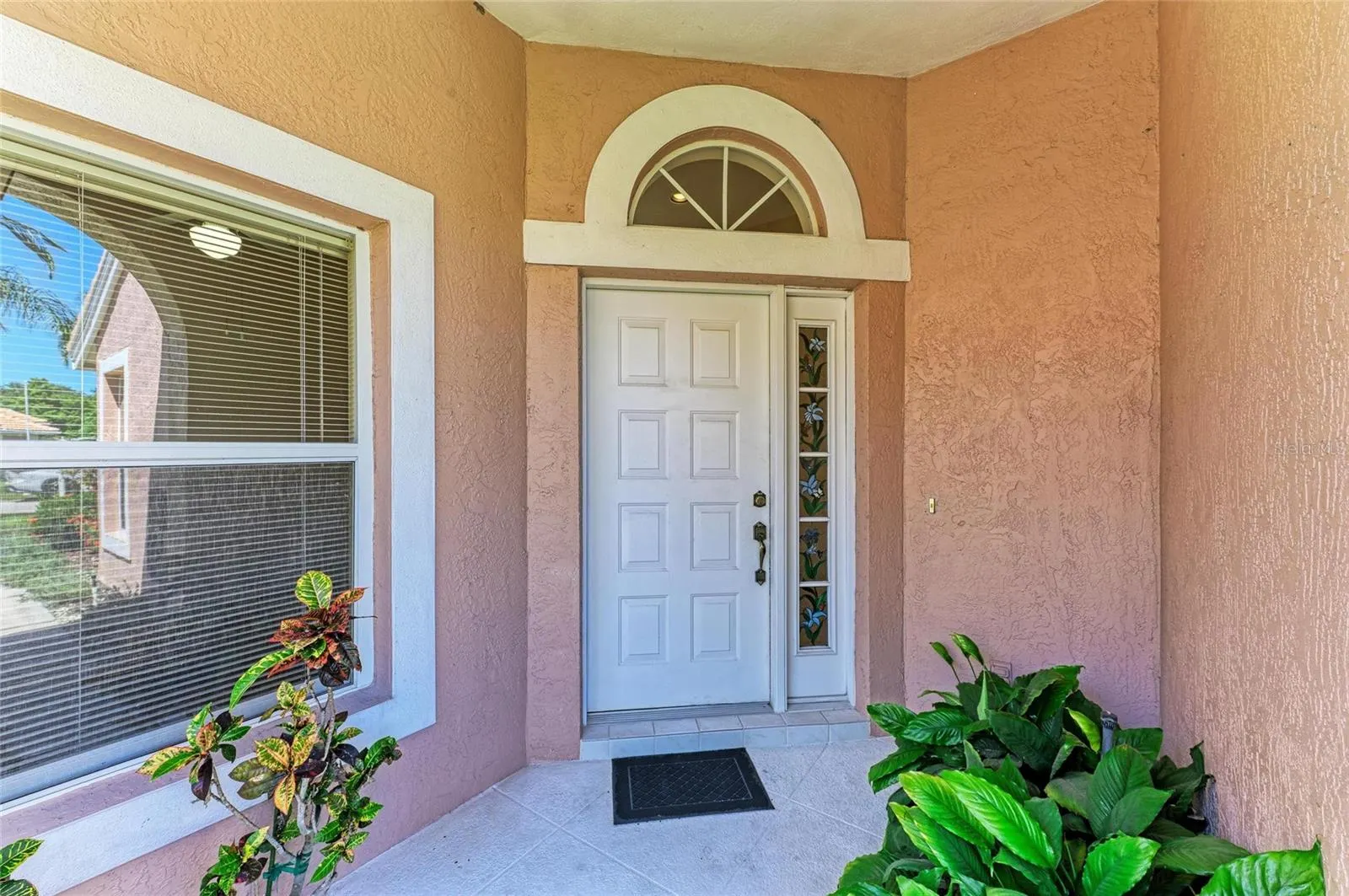 6647 OAKBROOKE CIR