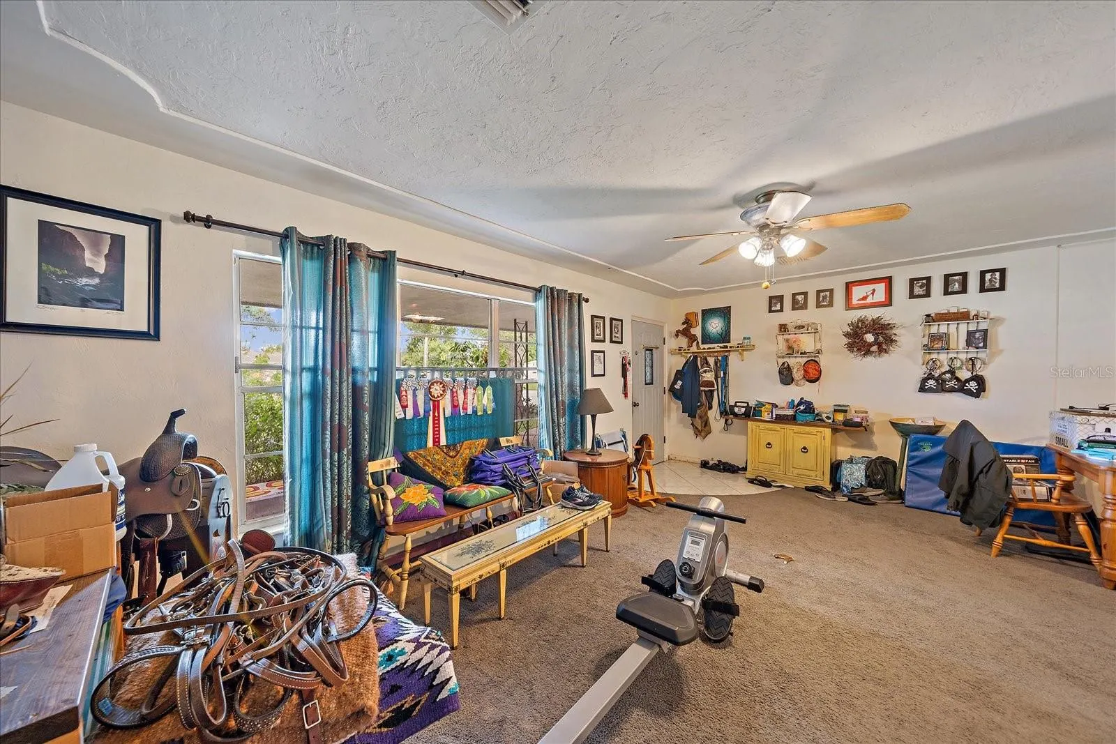 2340 VALENCIA DR