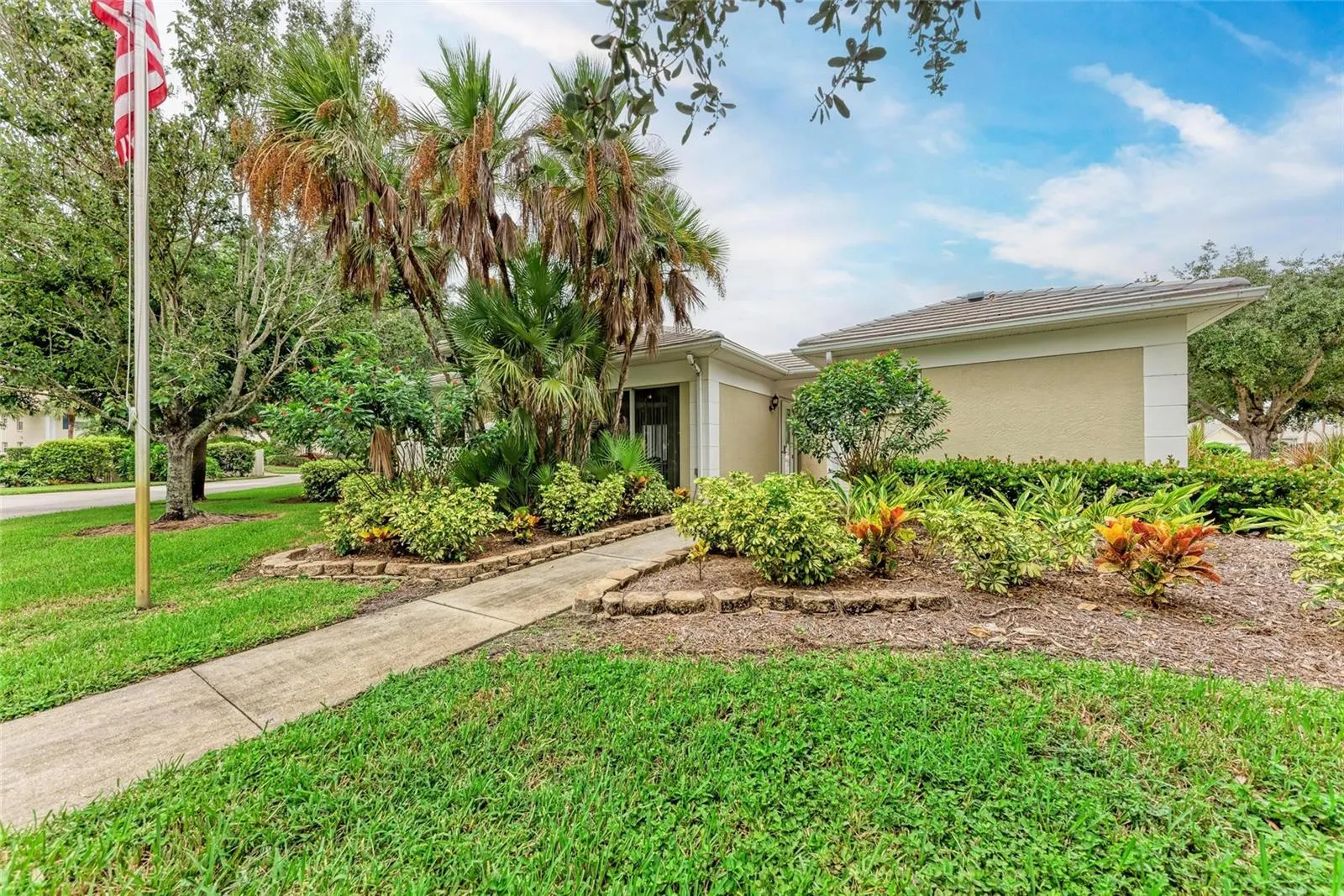 119 WOODBRIDGE DR #103, #103