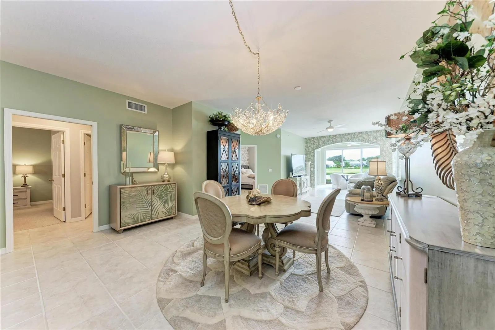 119 WOODBRIDGE DR #103, #103