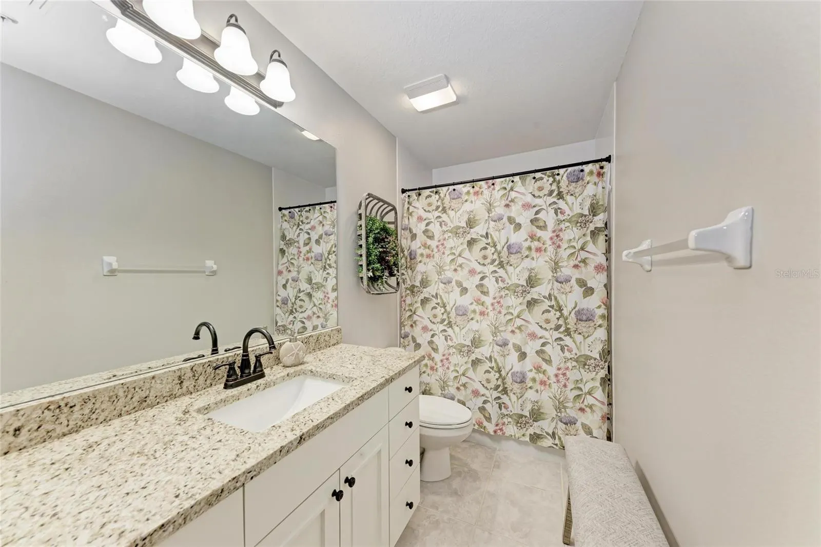 119 WOODBRIDGE DR #103, #103