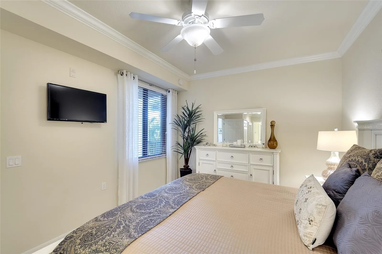 7121 RIVER HAMMOCK DR #303, #303