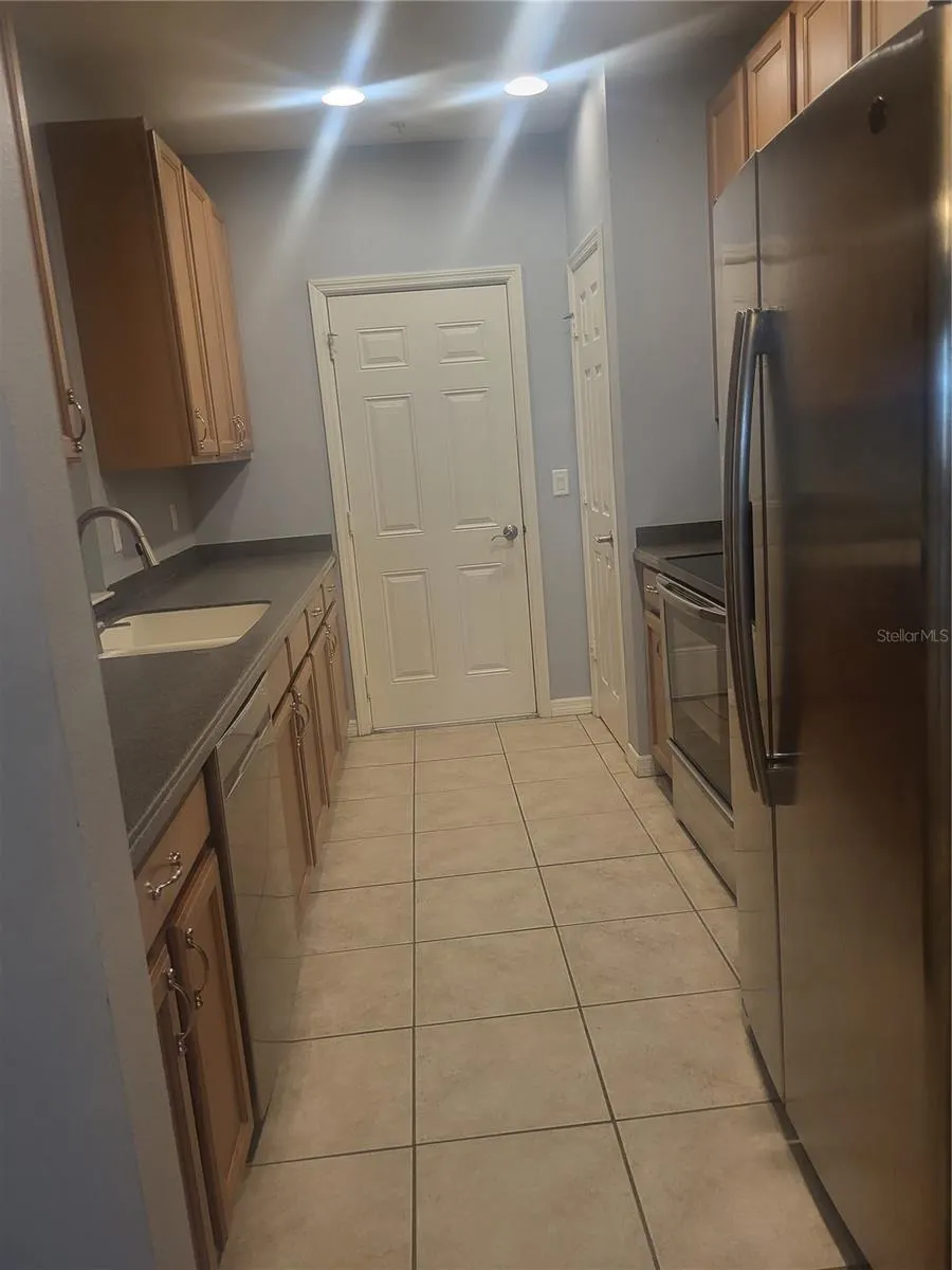 4009 OVERTURE CIR