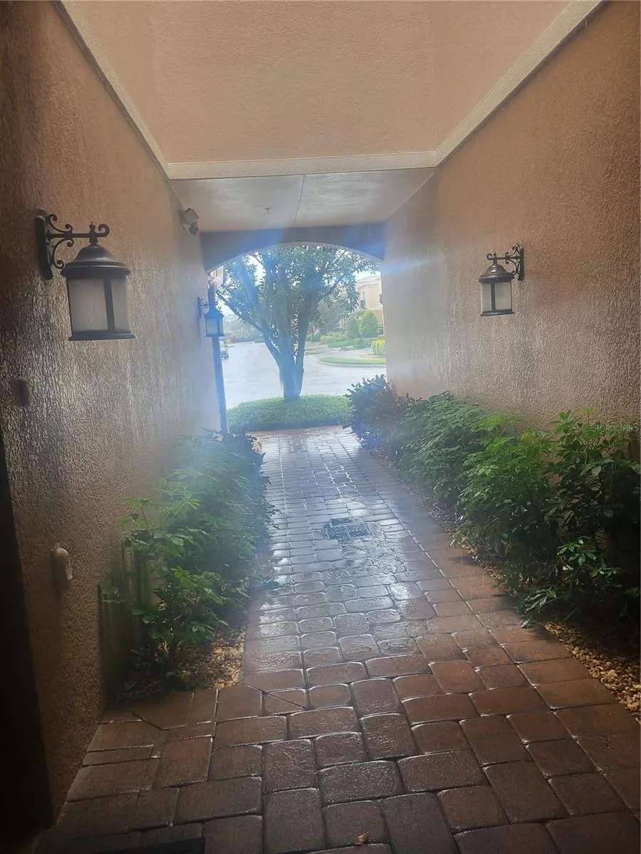 4009 OVERTURE CIR