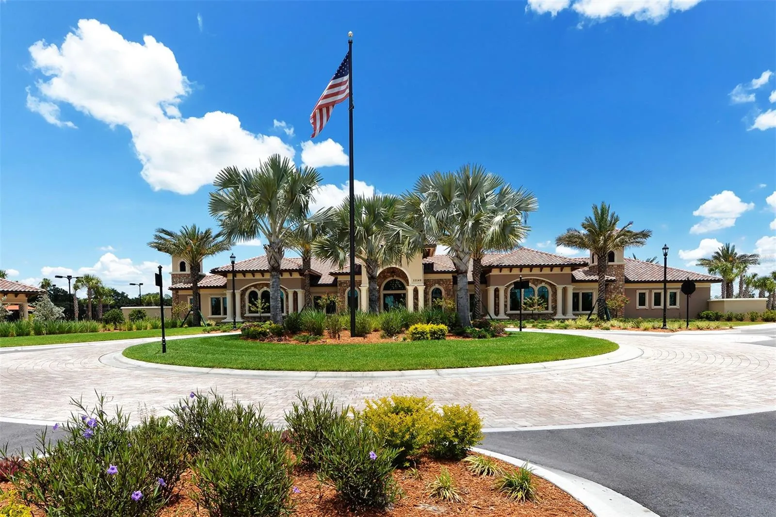 5864 SNOWY EGRET DR