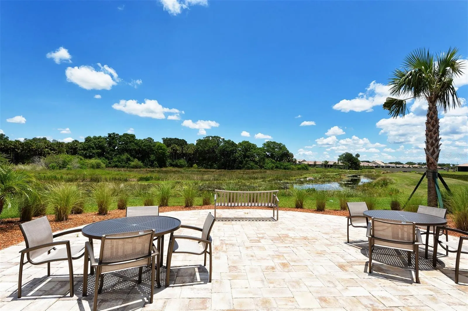 5864 SNOWY EGRET DR