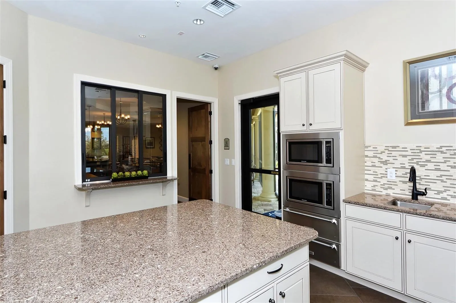 5864 SNOWY EGRET DR