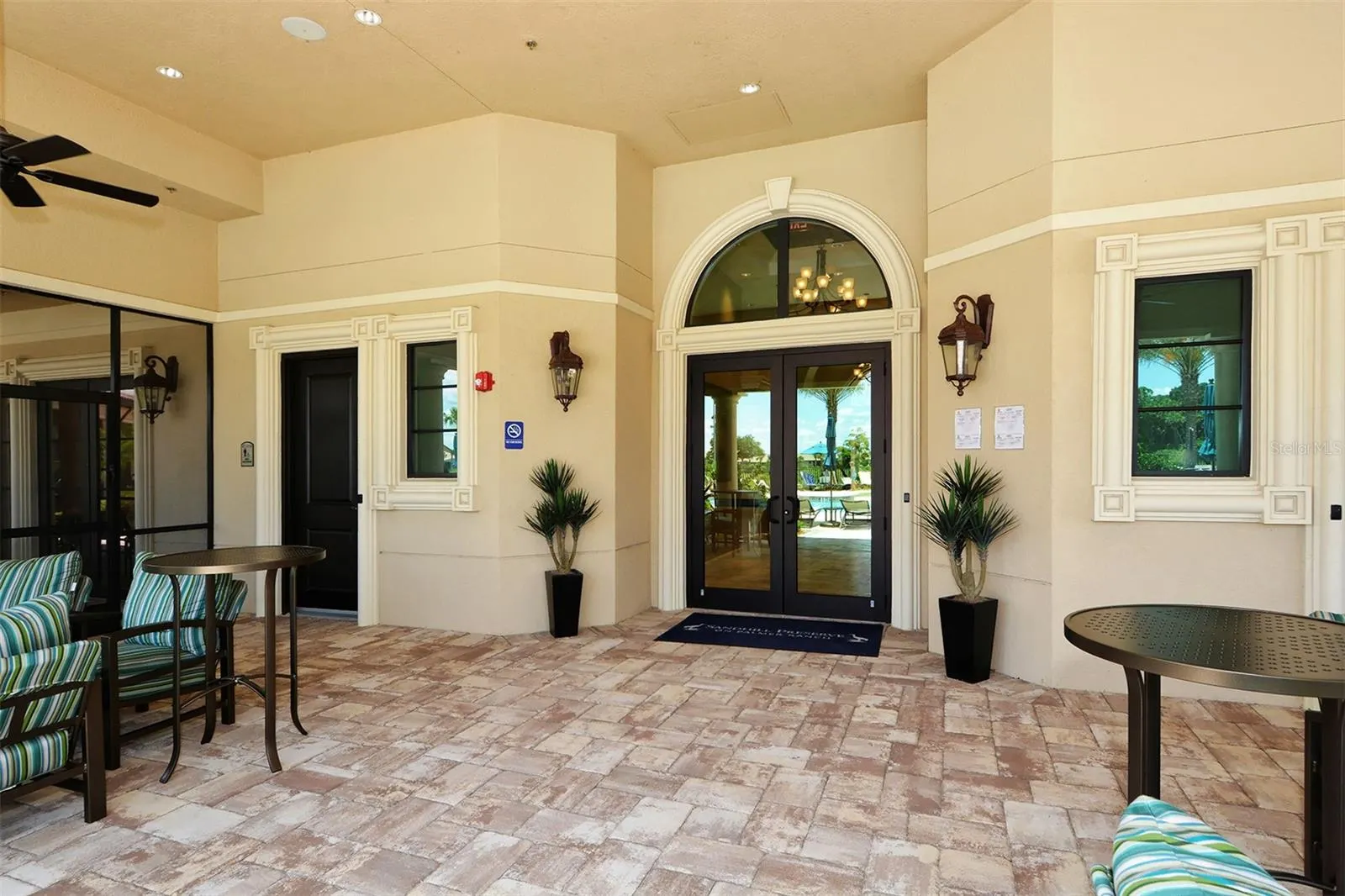 5864 SNOWY EGRET DR