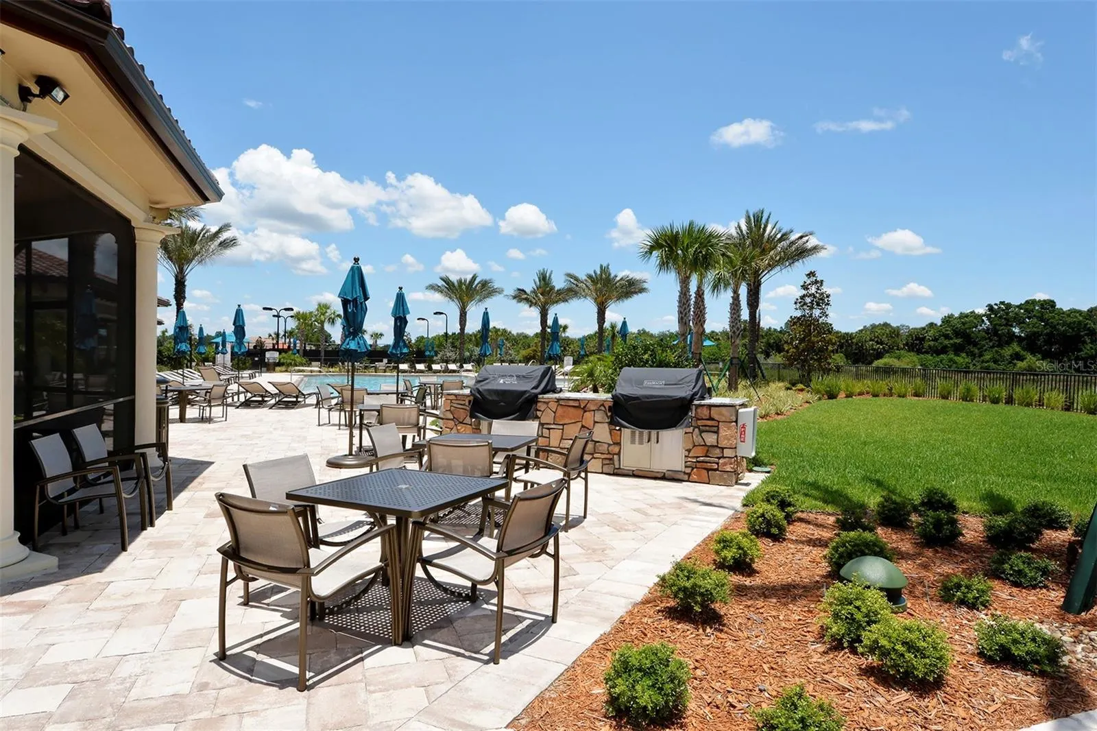 5864 SNOWY EGRET DR