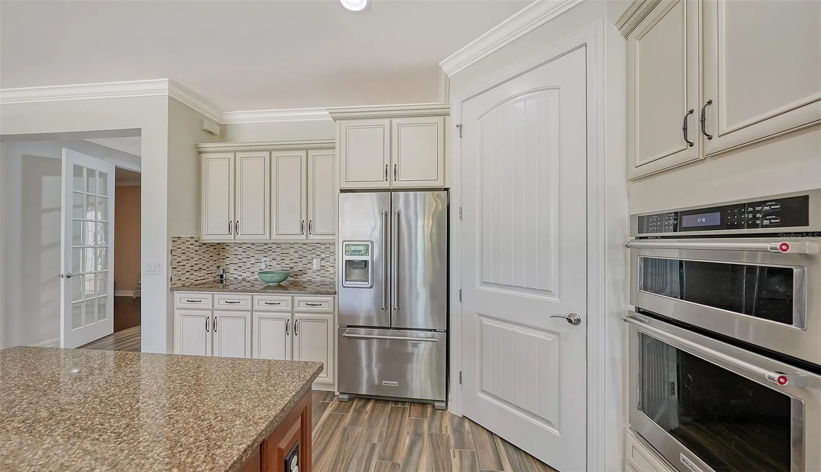 5864 SNOWY EGRET DR