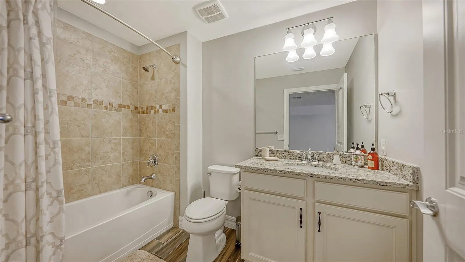 5864 SNOWY EGRET DR