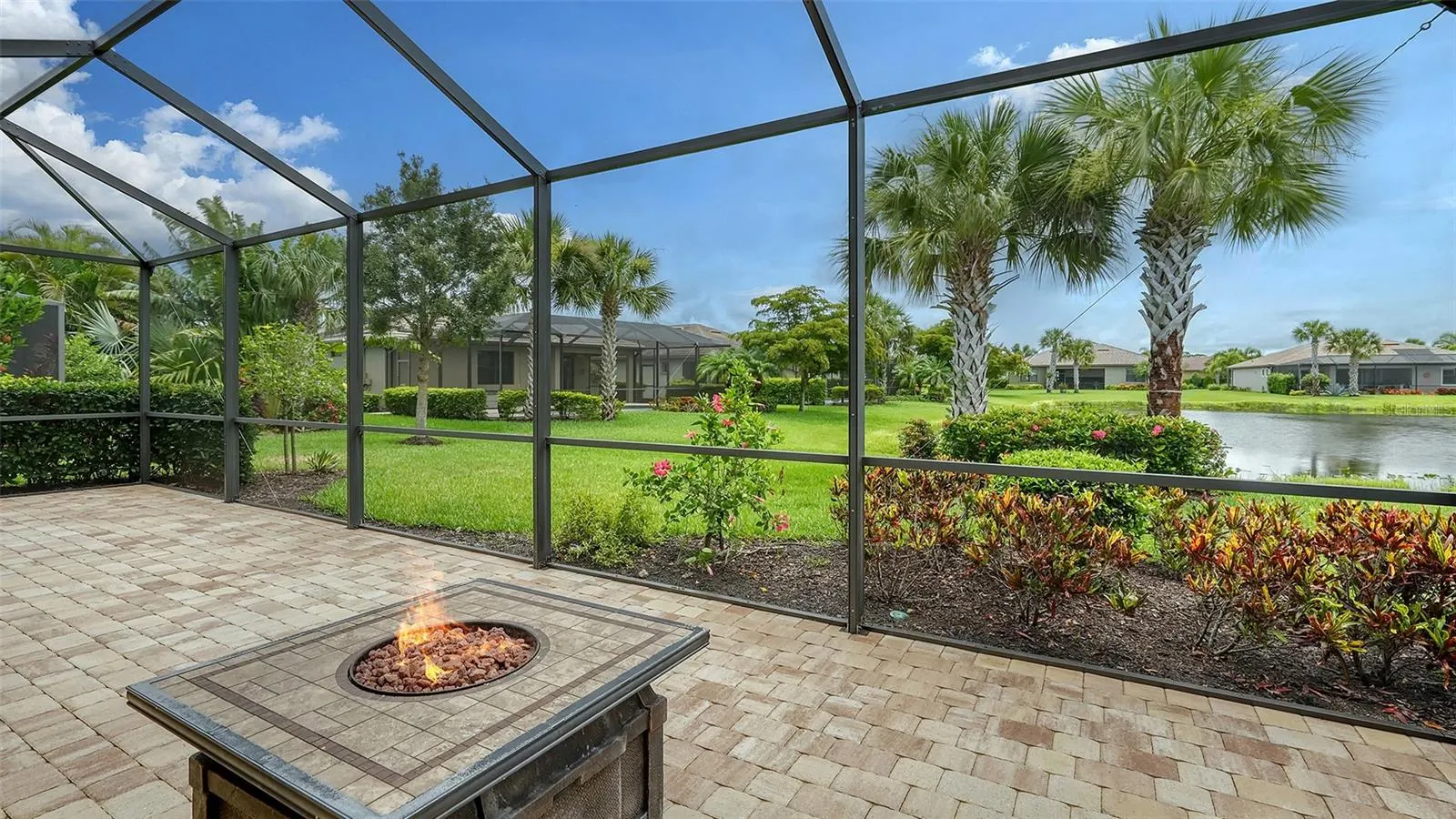 5864 SNOWY EGRET DR