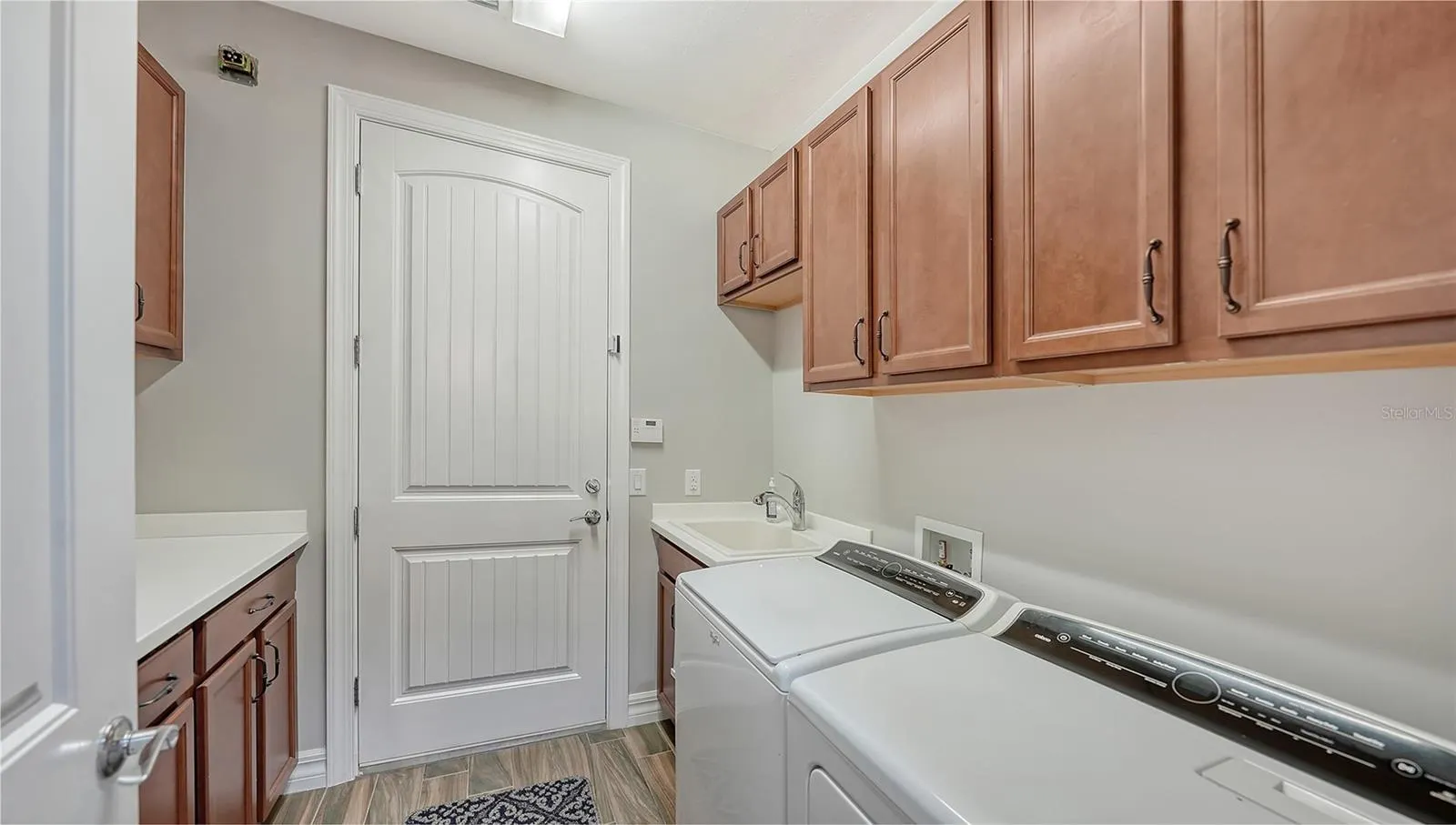 5864 SNOWY EGRET DR