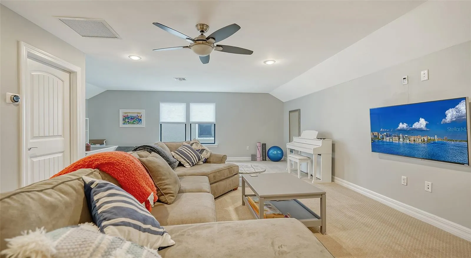 5864 SNOWY EGRET DR