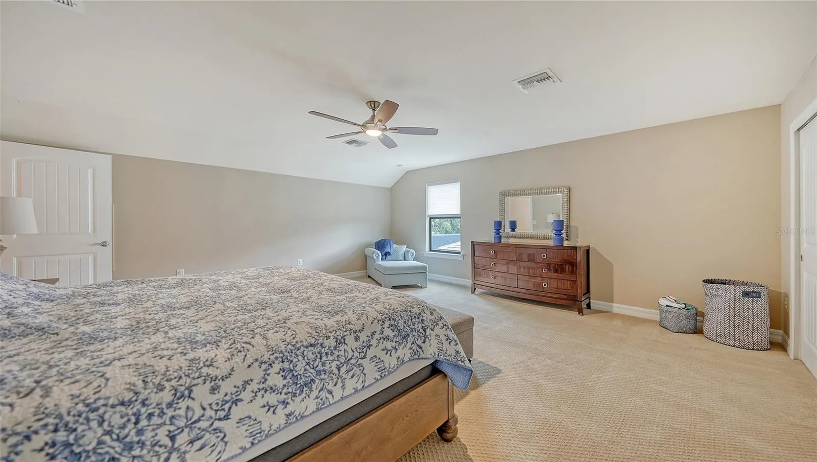 5864 SNOWY EGRET DR