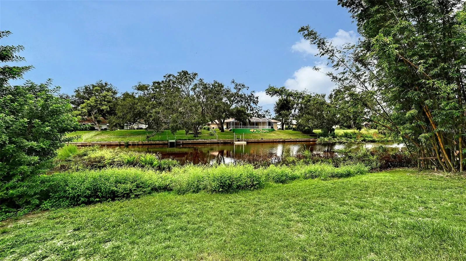 2516 TANGLEWOOD DR